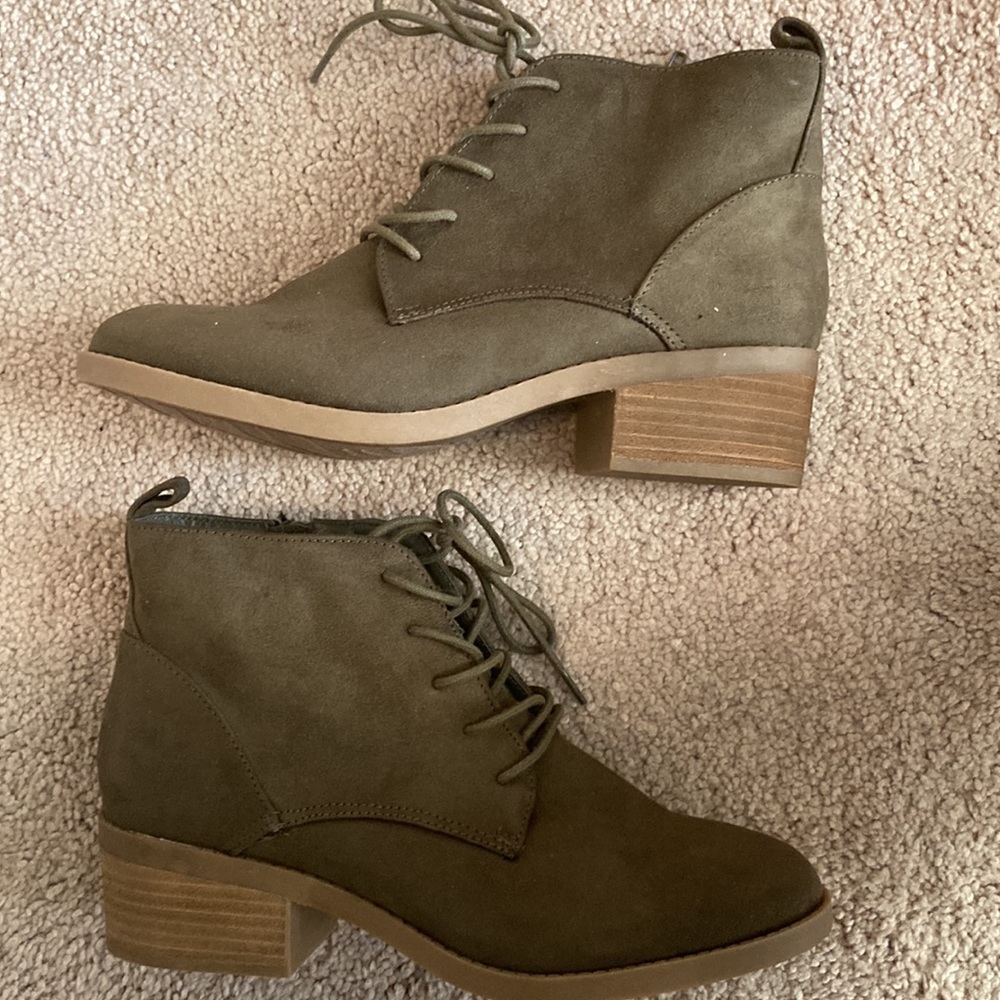 Macy Carlos by Carlos Santana Boots